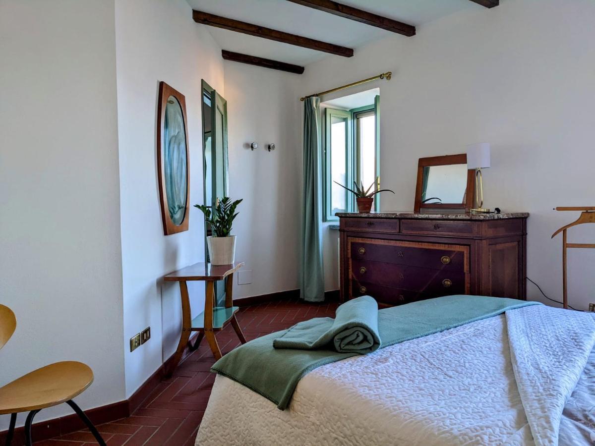 ستريزا B&B Il Poggiolo المظهر الخارجي الصورة
